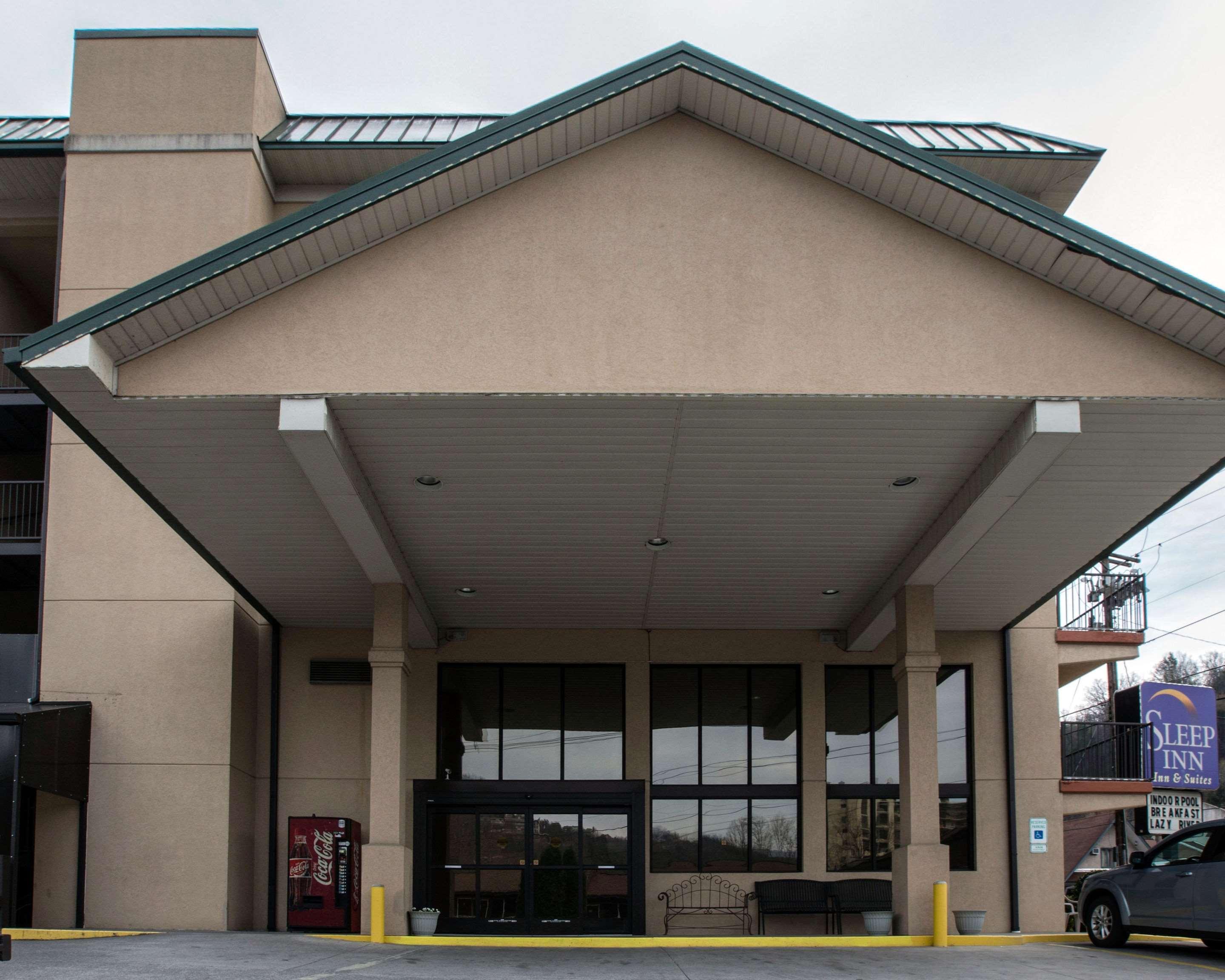 Sleep Inn & Suites Near Sports World Blvd Gatlinburg Exterior foto